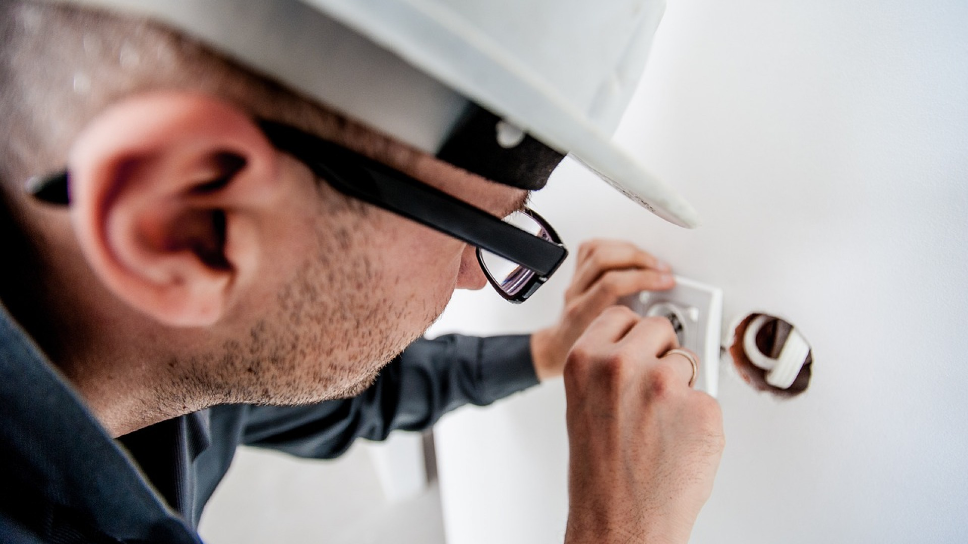 Les indispensables du matériel électrique pour les bricoleurs